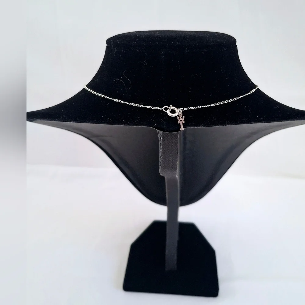 Vintage Trifari Necklace - Picture 5 of 12